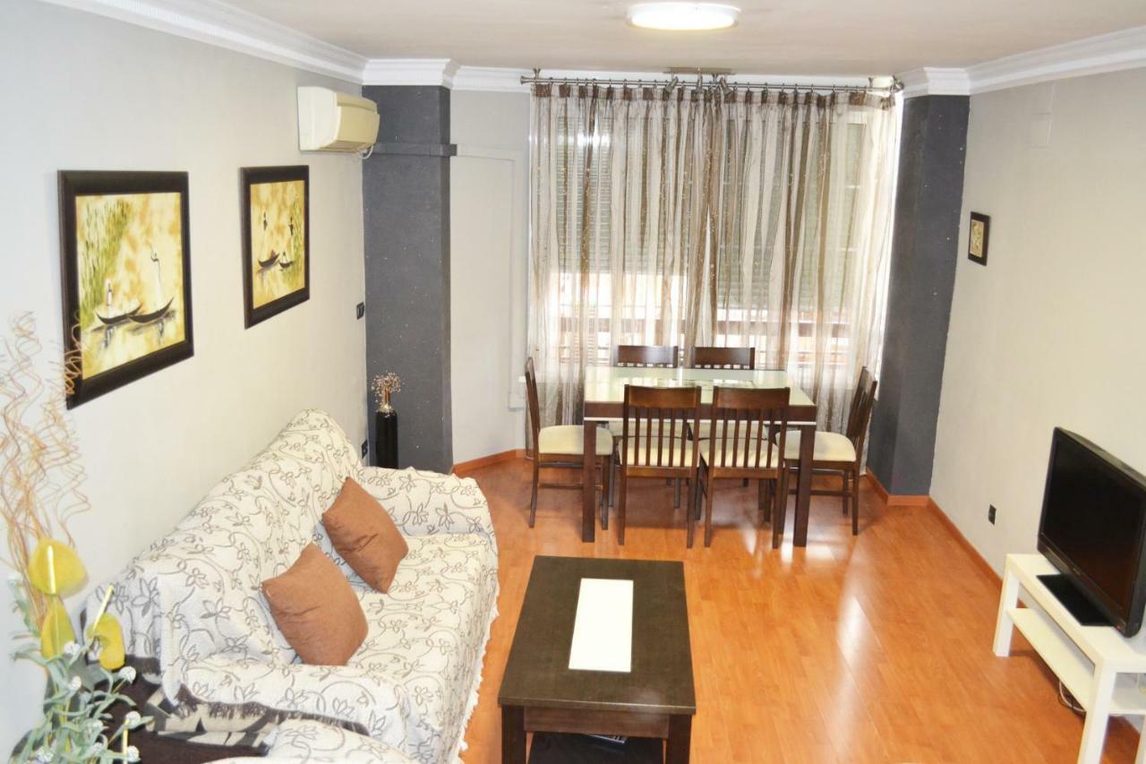 Apartamento Acogedor, Excelente Ubicacion, 10 Min Centro Appartement Séville